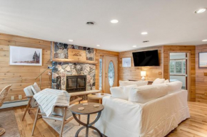 Eagle River Lakefront Oasis